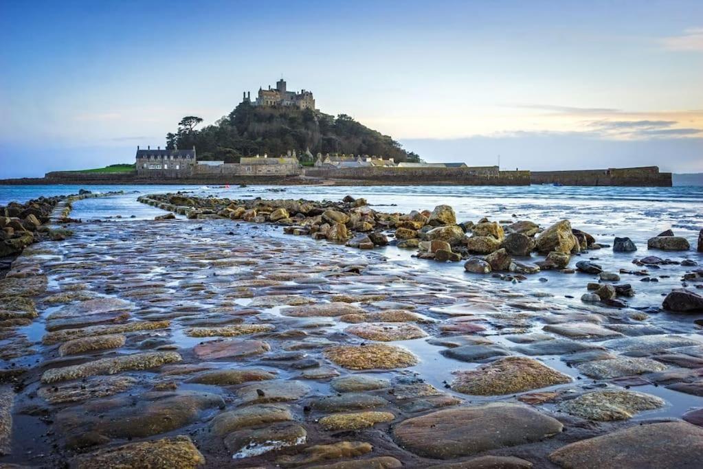 An Entire Fabulous Holiday Home - It'S All Yours! St Columb Major Buitenkant foto